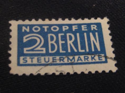 berlin stamp small blue