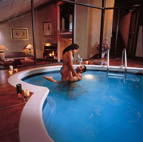 enjoy a romantic getaway at one of the poconomtns three couples only