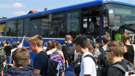 rvo warns   lack  bus drivers   school bus     drive  winter
