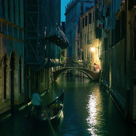 Decorateandhome Few Amazing Night Shots From Venice Italy