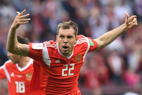 Journeyman Dzyuba Wins Russian Hearts At World Cup Shine News