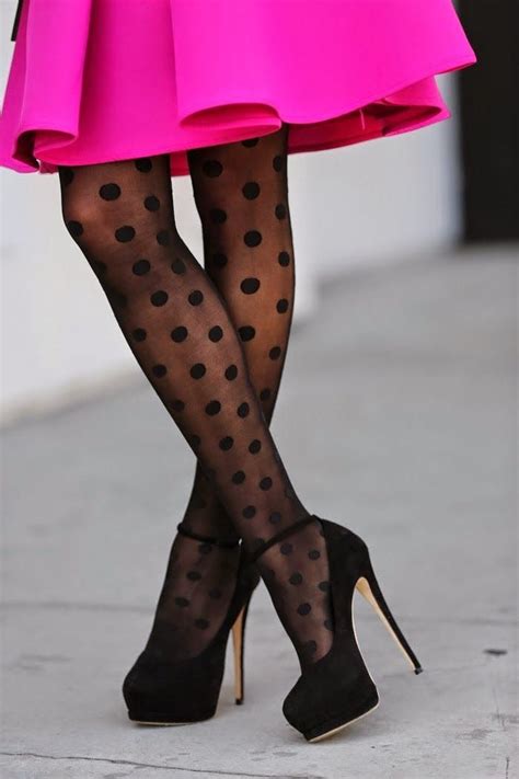 viva luxury blogger annabelle fleur models hue s red hot winter looks polka dot tights