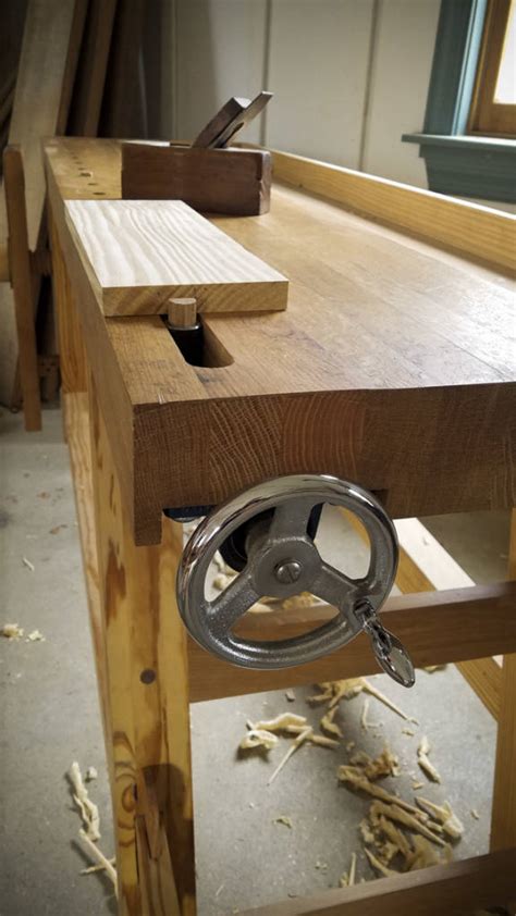 wagon vise   portable moravian workbench wood  shop