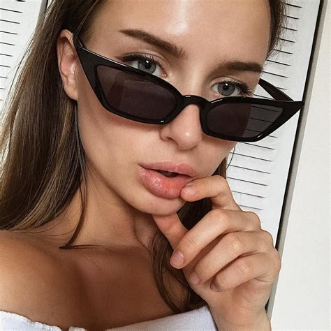 women s 90 s thin retro pointed cat eye sunglasses c571 sunglasses