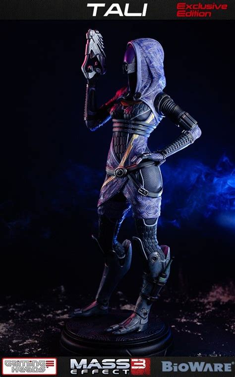 Mass Effect™ Tali Zorah Vas Normandy Exclusive Statue Mass Effect