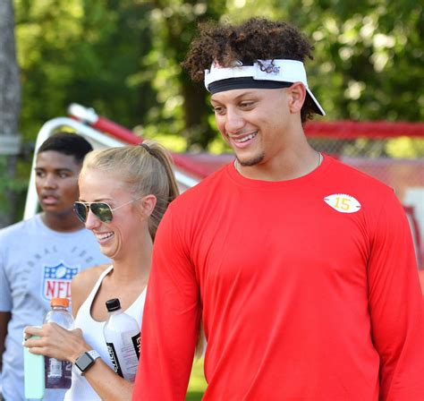 lioness   kingdom patrick mahomes  reminded    real