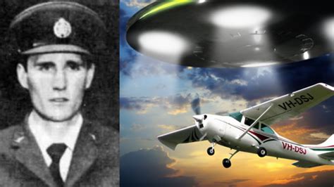 mysterious disappearance  australian pilot frederick valentich   findingufo youtube