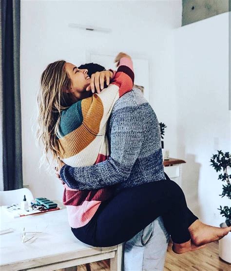 Couple The Sweetest Hug Ever 😋😄😘😘 Couples Instagram Couples Couple