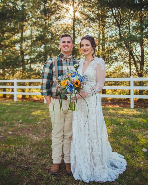 pin by trey boothe on mr and mrs hinkle couple photos