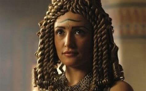 Women Who Played Cleopatra 14 Pics