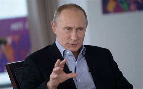 Putin Signs Constitutional Amendment Banning Same Sex Marriage