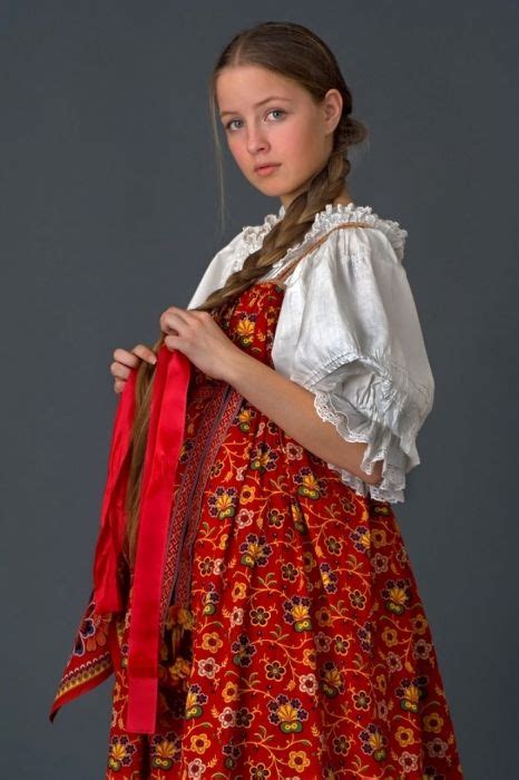 Russian Womens National Costume Peasant Наряды Историческая мода