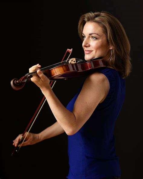 montreal violinist portrait nadia zheng photography
