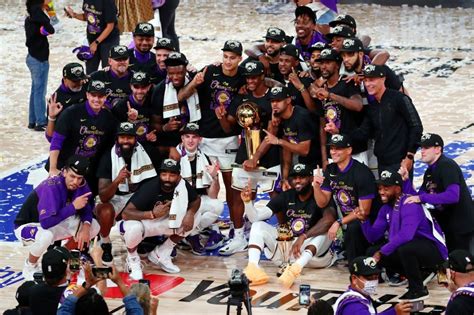 Lakers Beat Heat To Win Nba Championship