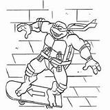 Ninja Turtles Coloring Pages Skateboard Tmnt Teenage Mutant Turtle Printable Print Color Colouring Fighting Sheets Michelangelo Leonardo Momjunction Boys Sheet sketch template