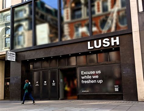 lush reveals  ultimate shopping destination  london