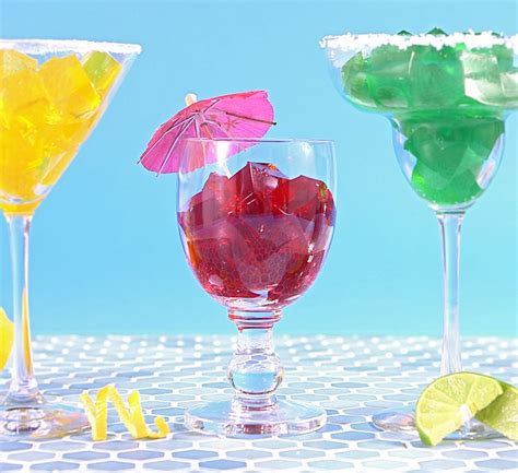 how to make jello food to make making jello shots beach cocktails