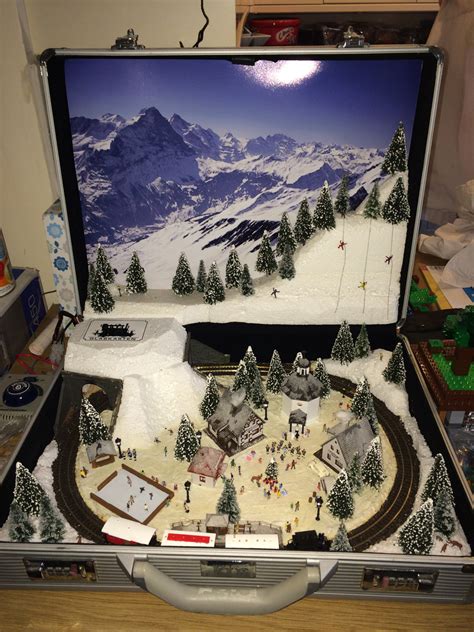 simons winter themed suitcase layout model railroad layouts plansmodel railroad layouts plans
