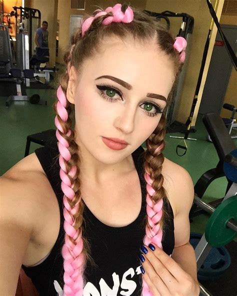 31 9k Likes 589 Comments Julia Vins Muscle Barbie Julia Vins On