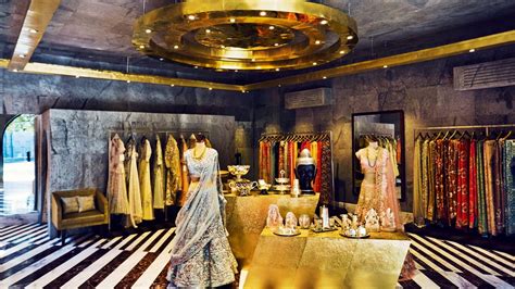 luxury fashion boutique      architectural digest india