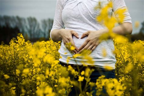 mein herz gehoert dir foto bild erwachsene menschen schwangerschaft schwanger bilder