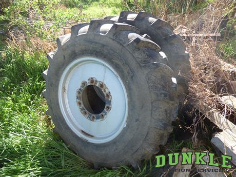 dunkle auction services       tires  rims hubs  included