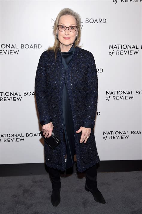 Meryl Streep Says Oprahs Golden Globes Speech Made Her Remember What