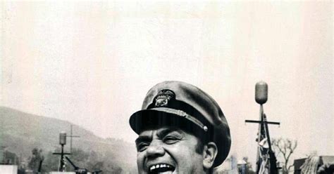 paul davis on crime ernest borgnine u s navy veteran oscar winning actor and star of mchale