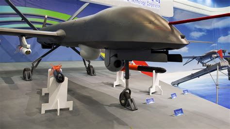 foi  renverser chinese combat drones de dechiquete detectable