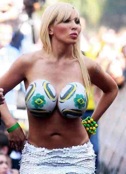 Brazilian Hot Football Fans Brazilian Football Fans Girls