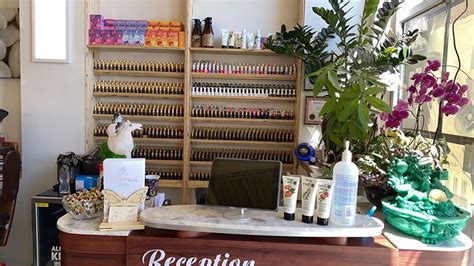 nails spa  beacon hill calgary welcoming relaxed atmosphere