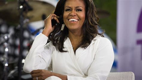 Michelle Obama Explains How She Barack Sasha And Malia