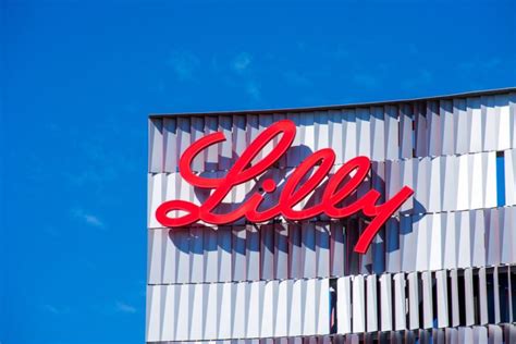 lilly  build  bn manufacturing facility