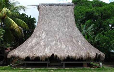 rumah adat nusa tenggara timur musalaki gambar penjelasannya adat tradisional