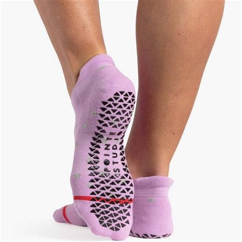 designer grip socks  barre pilates yoga toe socks simplyworkout