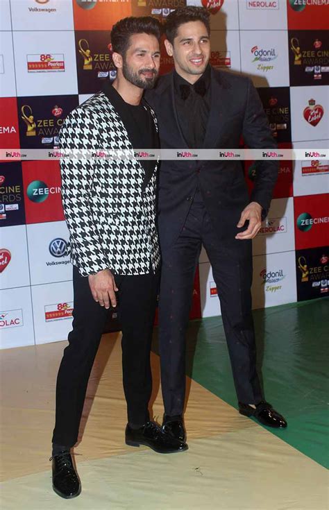 Sidharth Malhotra With Shahid Kapoor At Zee Cine Awards 2018 Zee Cine