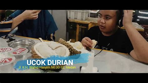 Makan Durian Bersama Papa Dan Mama Youtube