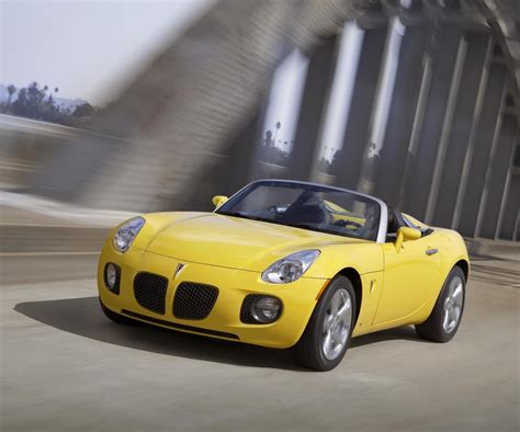 pontiac solstice latest news reviews specifications