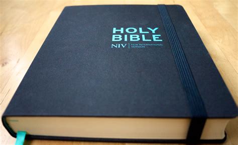 zondervan publishers respond  missing niv bible verses allegation