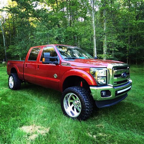 sale  ford  lariat crew cab  diesel lifted