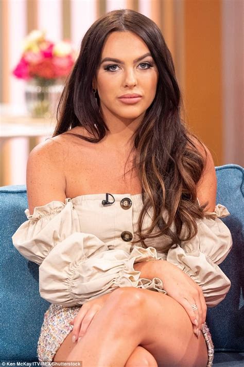 Love Island S Rosie Williams Reveals She Danced After Zara Dumping