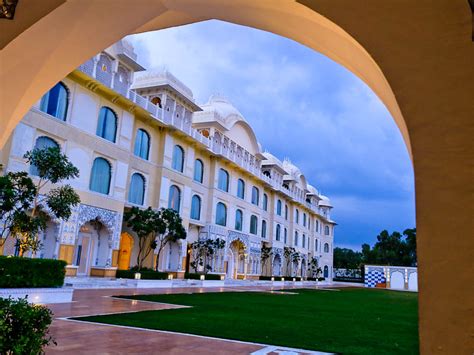 why jw marriott jaipur resort and spa is the perfect choice for your