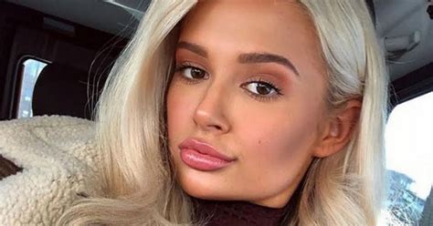 molly mae hague slams fellow youtubers who rip into her clothing range
