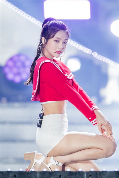 Latest Pictures Of Red Velvet Joy Show Just How Hard She S