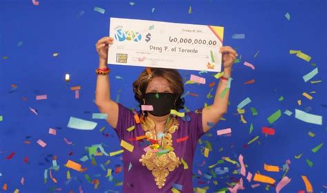 mujer desempleada ganó el premio mayor de la lotería jugando los