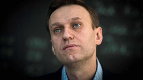 russian opposition leader alexei navalny freed after being arrested