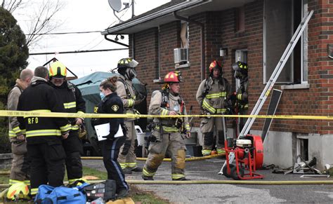 investigation continuing  fatal house fire  renfrew