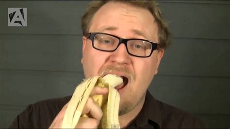 The Amazing Atheist Eats Bananas Youtube