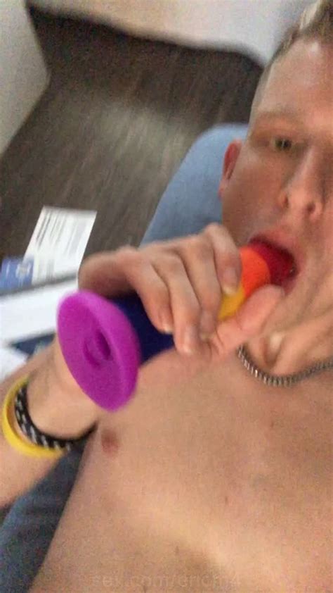 Ericm4 Love A Good Deep Throat 🤤 Bi Hotguy Deepthroat Snapchat