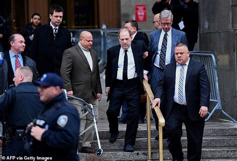 smiling harvey weinstein arrives at nyc court on his walker ahead of his trial daily mail online